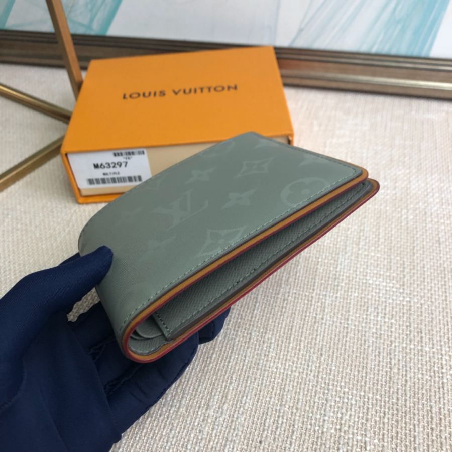 Short wallet genuine M63297 Monogram Titanium Louis Vuitton2018-19 Men's Multiple 11 5×9×1 — AAA Quality Replica — photo 4