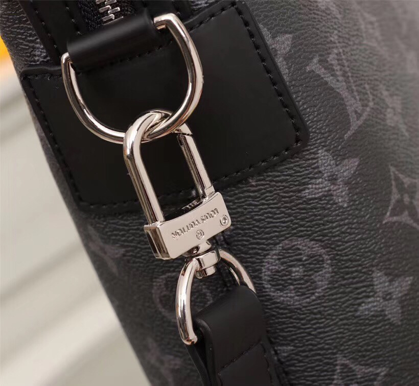 LV bag.:40566 Louis Vuitton Monogram Louis Vuitton Fragment Design Logo “LV ” Logo — 1:1 Replica For Sale — photo 3
