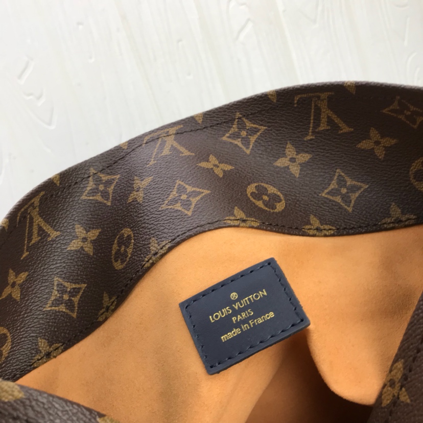 LV bag New40249 ARTSY M43994 2018 Monogram LV 46.0 x 32.0 x 22.0 cm — 1:1 Replica — photo 6