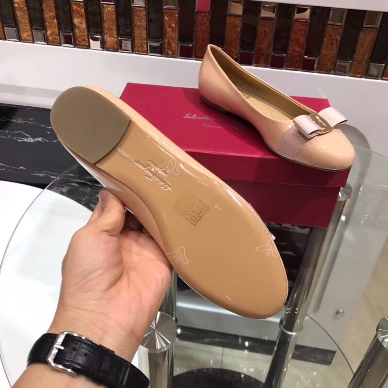 Ferragamo women's shoes Series Salvatore Ferragamo 5600 Rmb replica 35-39 34 40 41 — photo 3