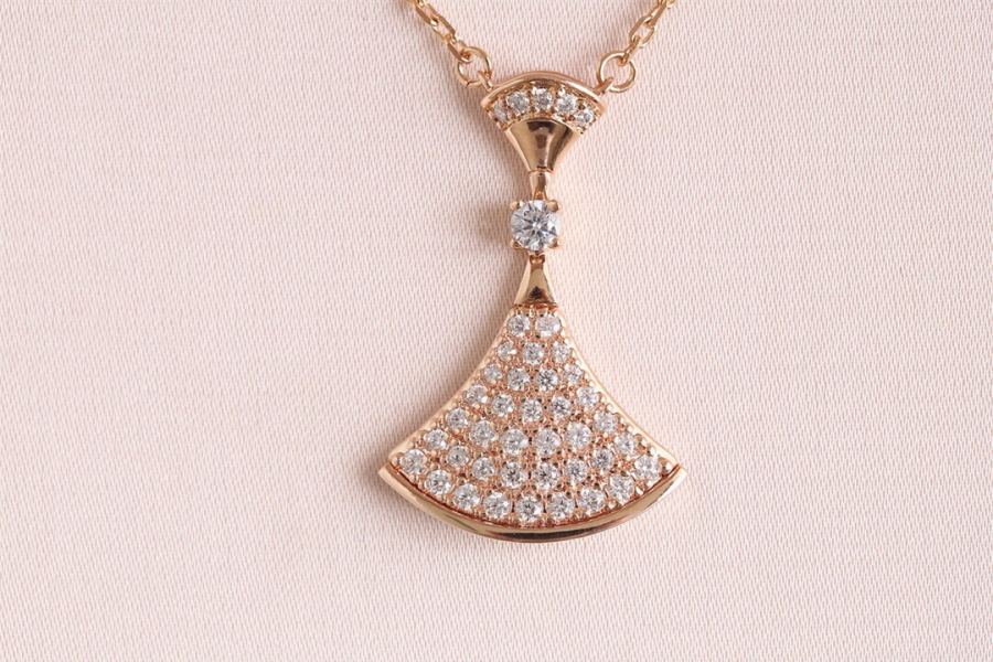 Bvlgari Jewelry Bvlgari diva Series logo 053100 — 1:1 Replica For Sale — photo 5