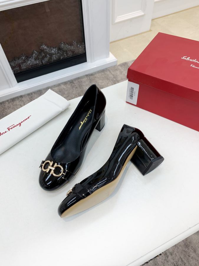 Ferragamo women's shoes Salvatore Ferragamo | 5 35-39 40 280 — AAA Quality Replica — photo 7