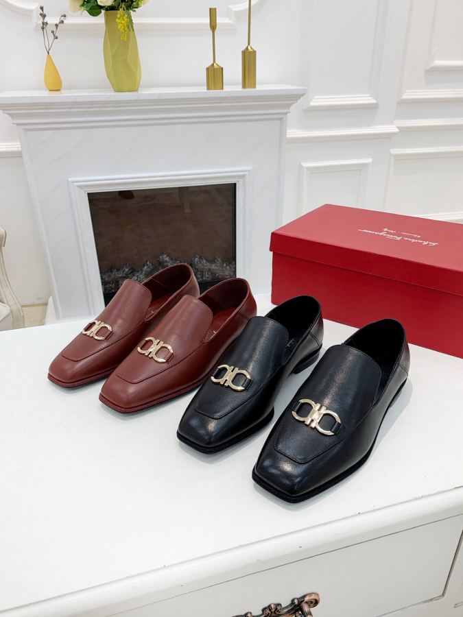 Ferragamo women's shoes Salvatore ferragamo New Gancini — Premium Replica