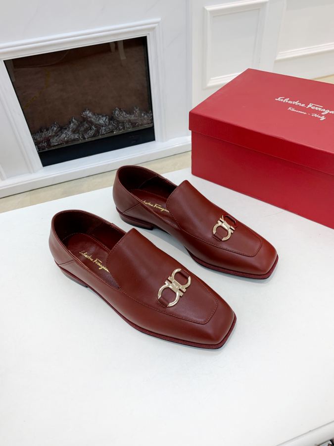 Ferragamo women's shoes Salvatore ferragamo New Gancini — Premium Replica — photo 2