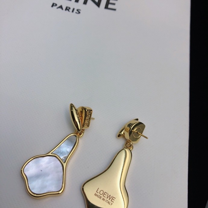 Loewe Jewelry LOEWE LOEW E Anagram LOGO 18k 04038090 — AAA Quality Replica — photo 5