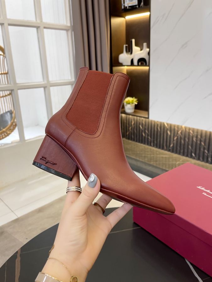 Ferragamo women's shoes Salvatore Ferragamo 2021 logo 35-40 5 5𝐶𝑀 — Premium Replica — photo 6