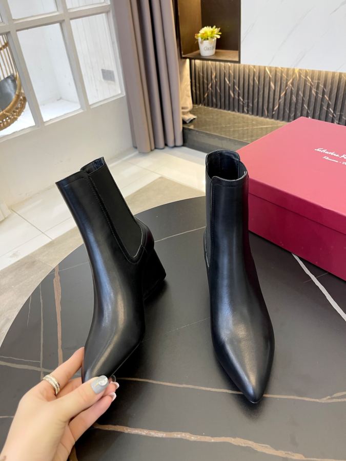 Ferragamo women's shoes Salvatore Ferragamo 2021 New logo 35-40 Premium — 1:1 Replica For Sale — photo 4