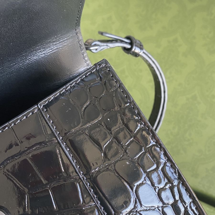 Balenciaga bag (Cdfmall 】 BALENCIAGA × GUCCI “Aria- ” — AAA Quality Replica — photo 4