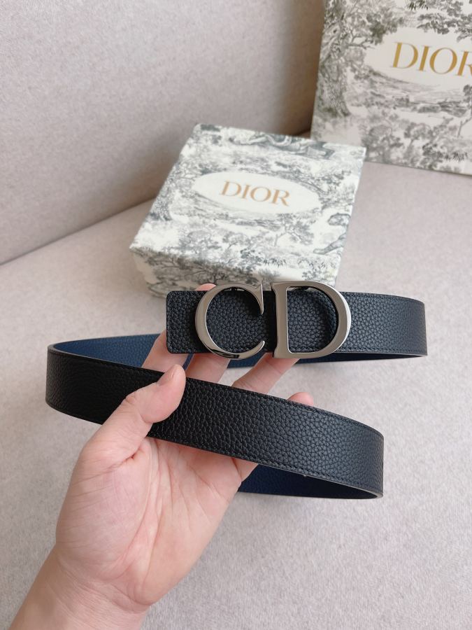 Dior belt men's casual belt series. The simple metal "CD" logo expresses fashionable style; it is — 1:1 Replica For Sale — photo 2