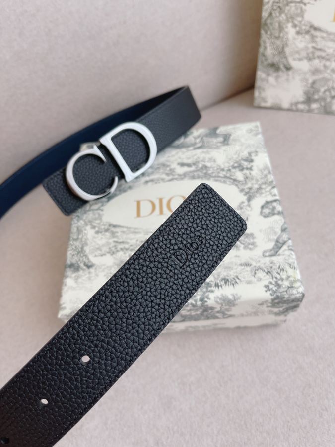 Dior belt men's casual belt series. The simple metal "CD" logo expresses fashionable style; it is — 1:1 Replica For Sale — photo 6