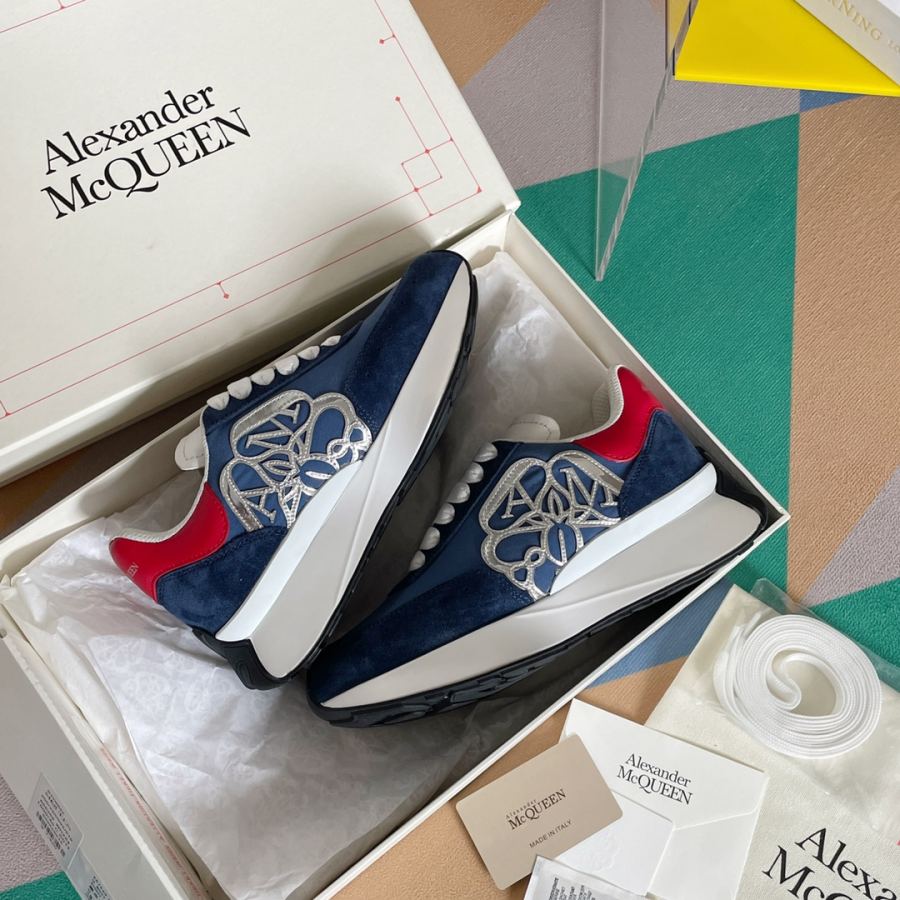 Alexander Mc Queen Women's Shoes Top version: women’s size men’s size +20 — AAA Quality Replica — photo 6