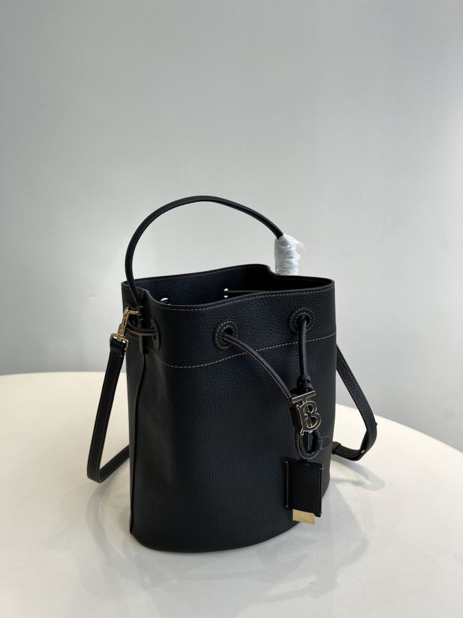 Burberry bag B TB 22s Riccardon burberry Thomas Burberry 26 X26 X16cm — Premium Replica — photo 8