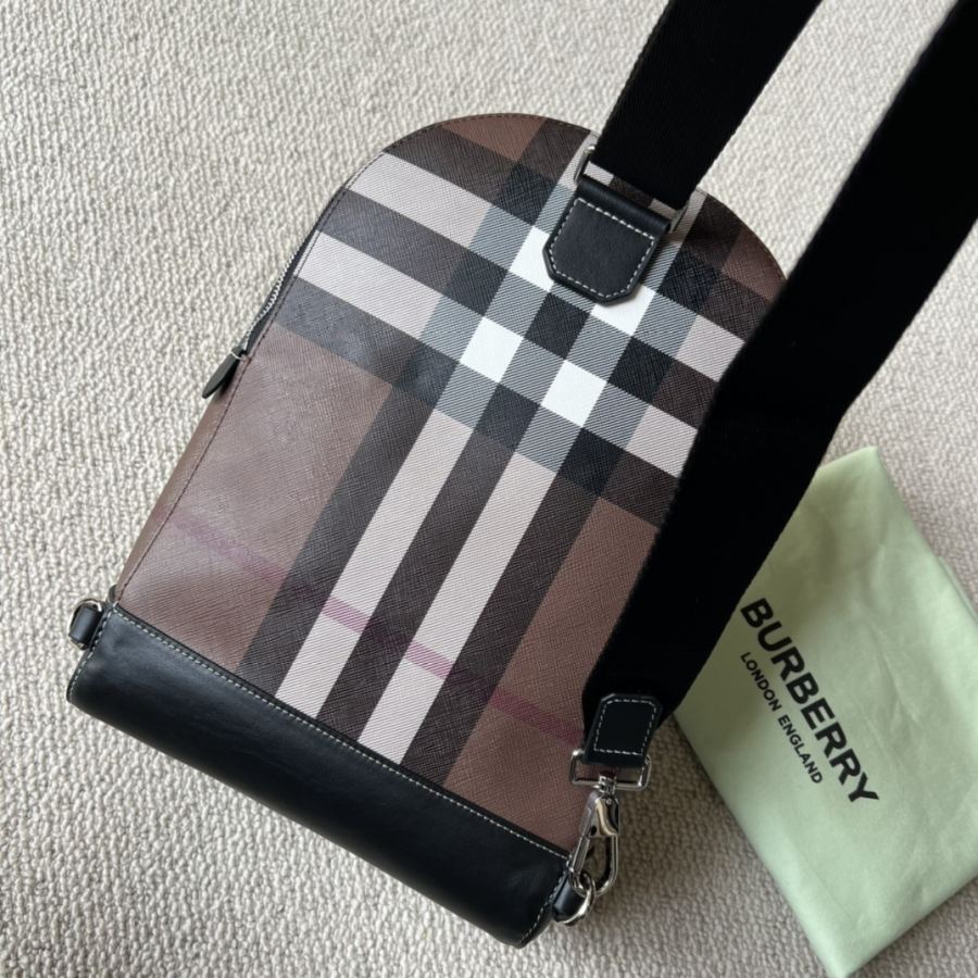 purse The latest plaid eco-friendly cross-body bag! Reduces the weight of a large backpack and visually — Premium Replica — photo 2