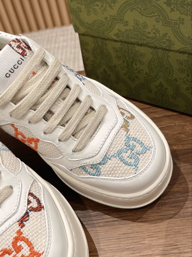 Gucci women's shoes +10 𝐆𝐮𝐜𝐜𝐢 𝐂𝐡𝐮𝐧𝐤𝐲 replica ip Size 35-40 39-45 — photo 6