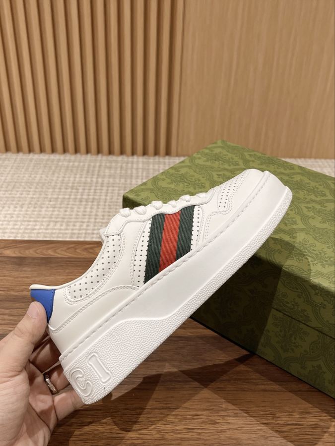 Gucci women's shoes +10 𝐆𝐮𝐜𝐜𝐢 𝐂𝐡𝐮𝐧𝐤𝐲 replica ip Size 35-40 39-45 — photo 5