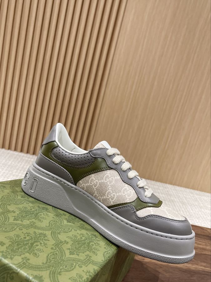 Gucci women's shoes +10 𝐆𝐮𝐜𝐜𝐢 𝐂𝐡𝐮𝐧𝐤𝐲 replica ip Size 35-40 39-45 — photo 3