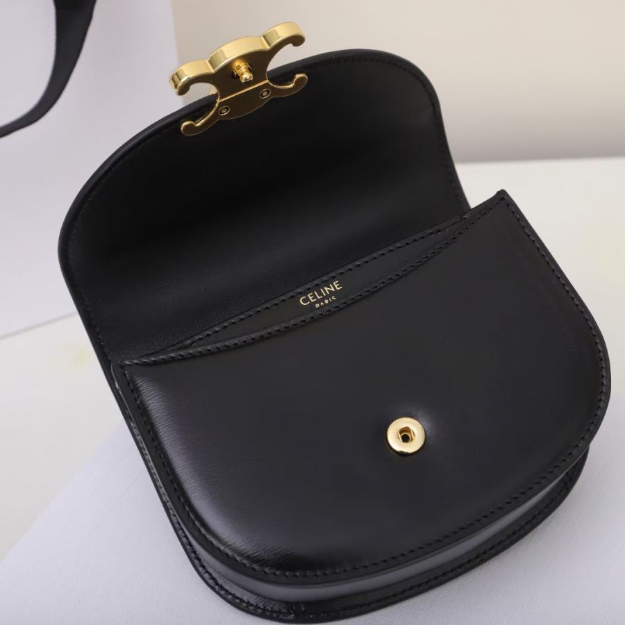 Celine bag New 10 L063 15.5x11.5x5cm New Besace Triomphe — 1:1 Replica — photo 9