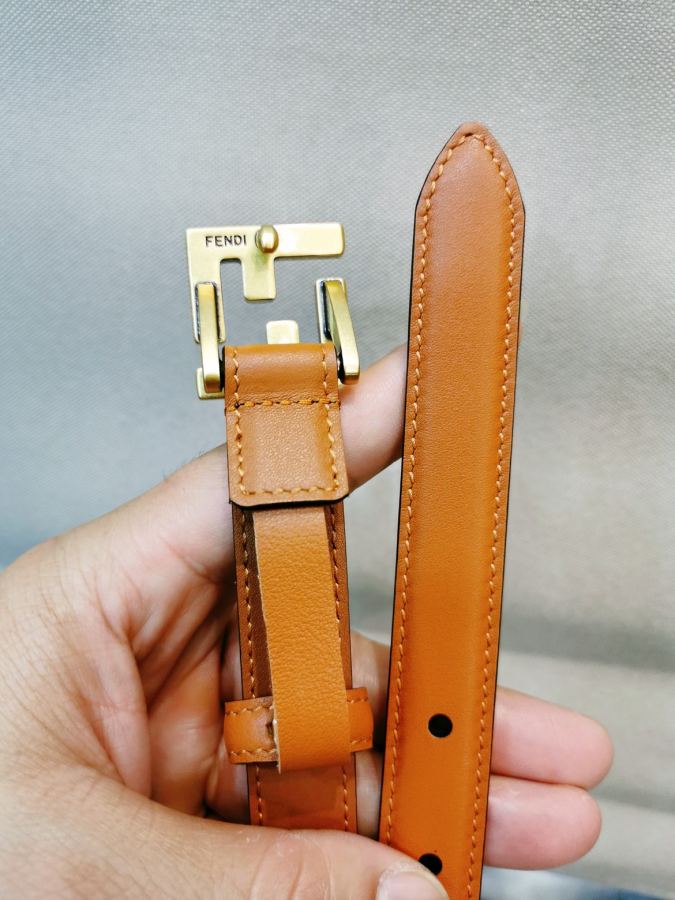 A bolsa Fendi FF Logo parece ótima — photo 2