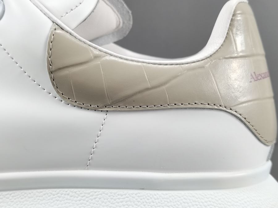 Scarpe Alexander Mc Queen P Channel Advantage disponibili all'ingrosso — photo 3