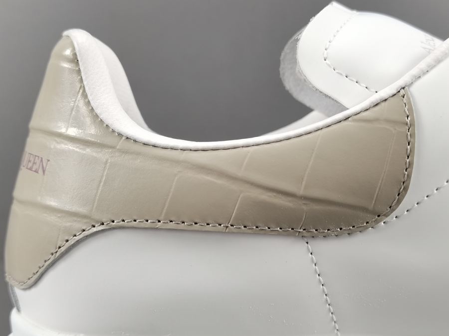 Scarpe Alexander Mc Queen P Channel Advantage disponibili all'ingrosso — photo 5
