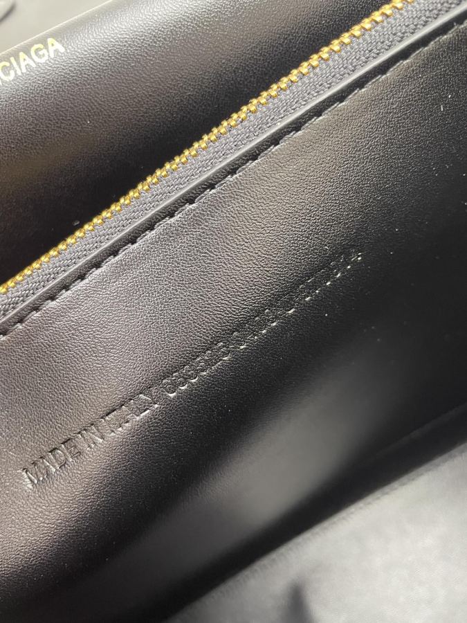 Balenciaga bag Balenciaga crush 46569520 crush B — 1:1 Replica For Sale — photo 9