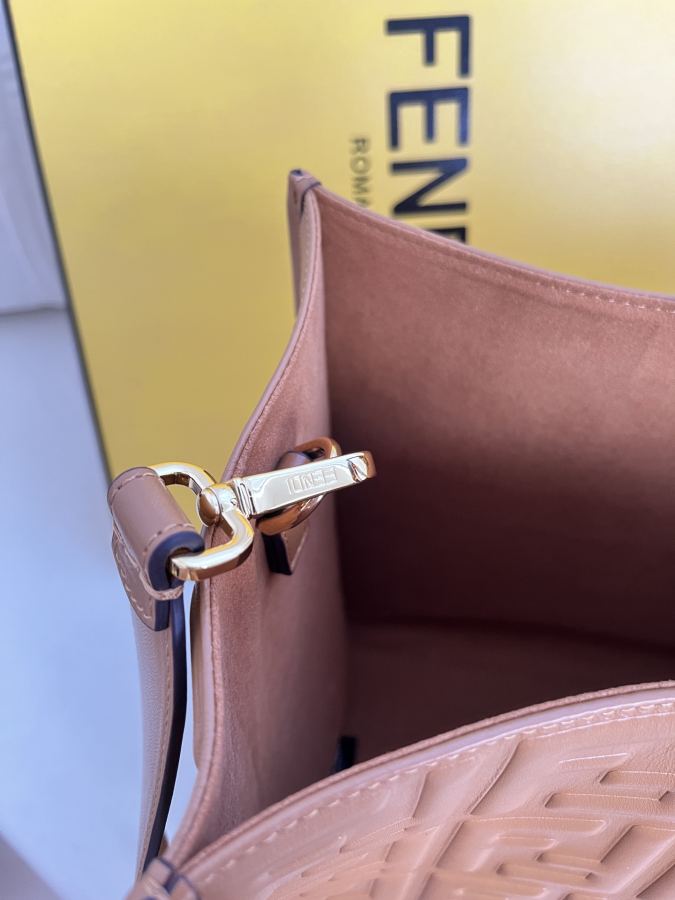 Fendi bag Premium — AAA Quality Replica — photo 6