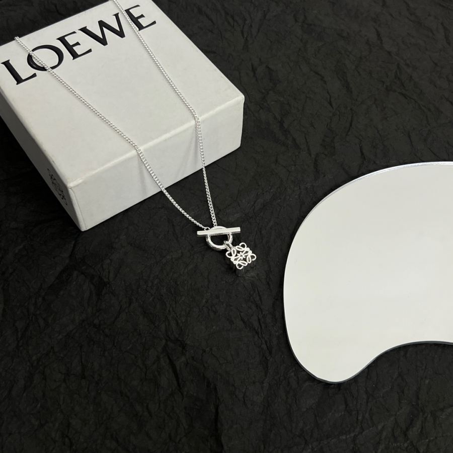 Loewe Jewelry New L0 EWE Anagram LOEWE ZP replica — photo 4