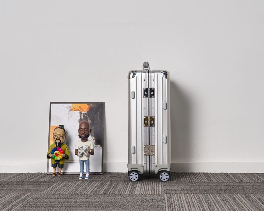 suitcase Colorful handles Carry-on suitcase Business suitcase Trolley suitcase Check-in suitcase — 1:1 Replica — photo 6