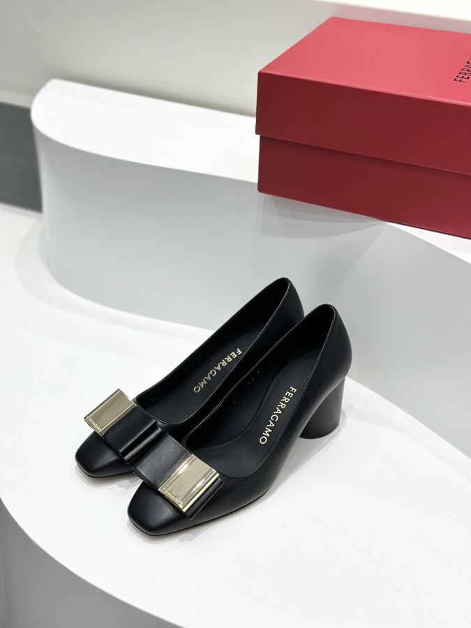 Ferragamo women's shoes SF salvatore Ferragamo — 1:1 Replica — photo 2