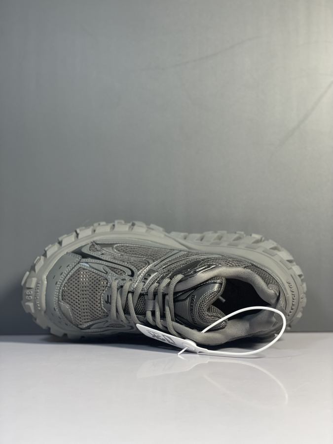 balenciaga schoen P Kanaalvoordeel Groothandel beschikbaar — photo 5