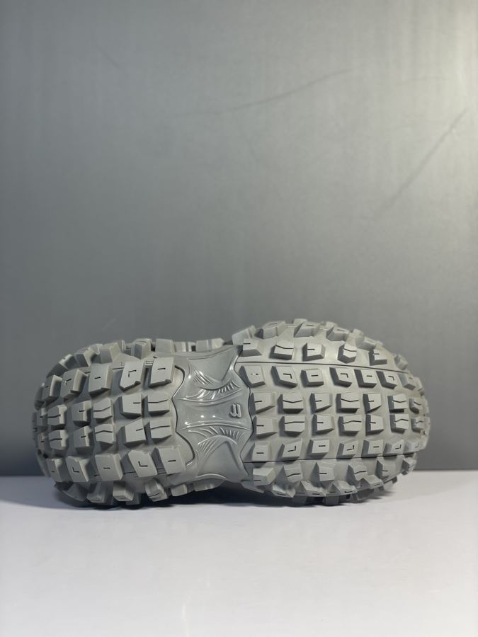 balenciaga schoen P Kanaalvoordeel Groothandel beschikbaar — photo 4