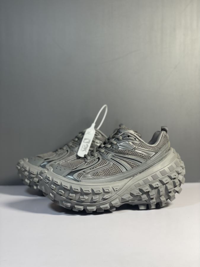 balenciaga schoen P Kanaalvoordeel Groothandel beschikbaar — photo 3