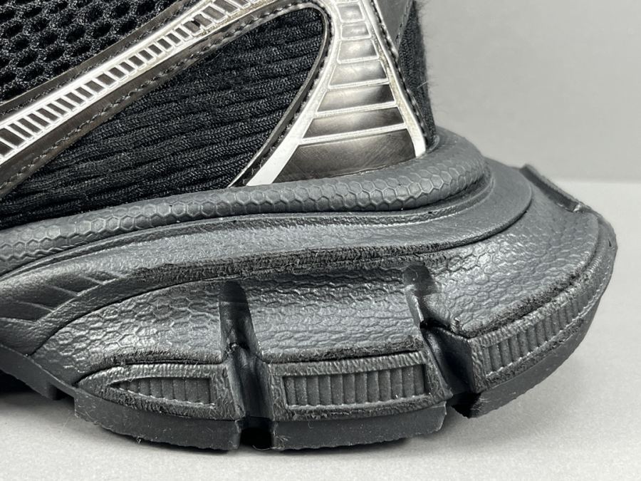 balenciaga sko P Channel Advantage Engros tilgjengelig — photo 5