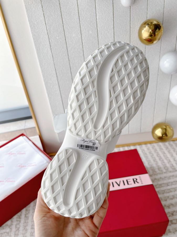 RV women's shoes 𝐑𝐨𝐠𝐞𝐫 𝐕𝐢𝐯𝐢* 2024 RV Viv' Run Series replica — photo 9