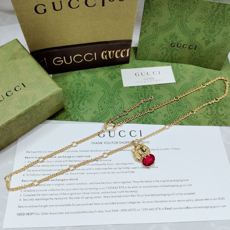 Gucci Jewelry Lion Head Red Faceted Crystal Necklace — 1:1 Replica — photo 4