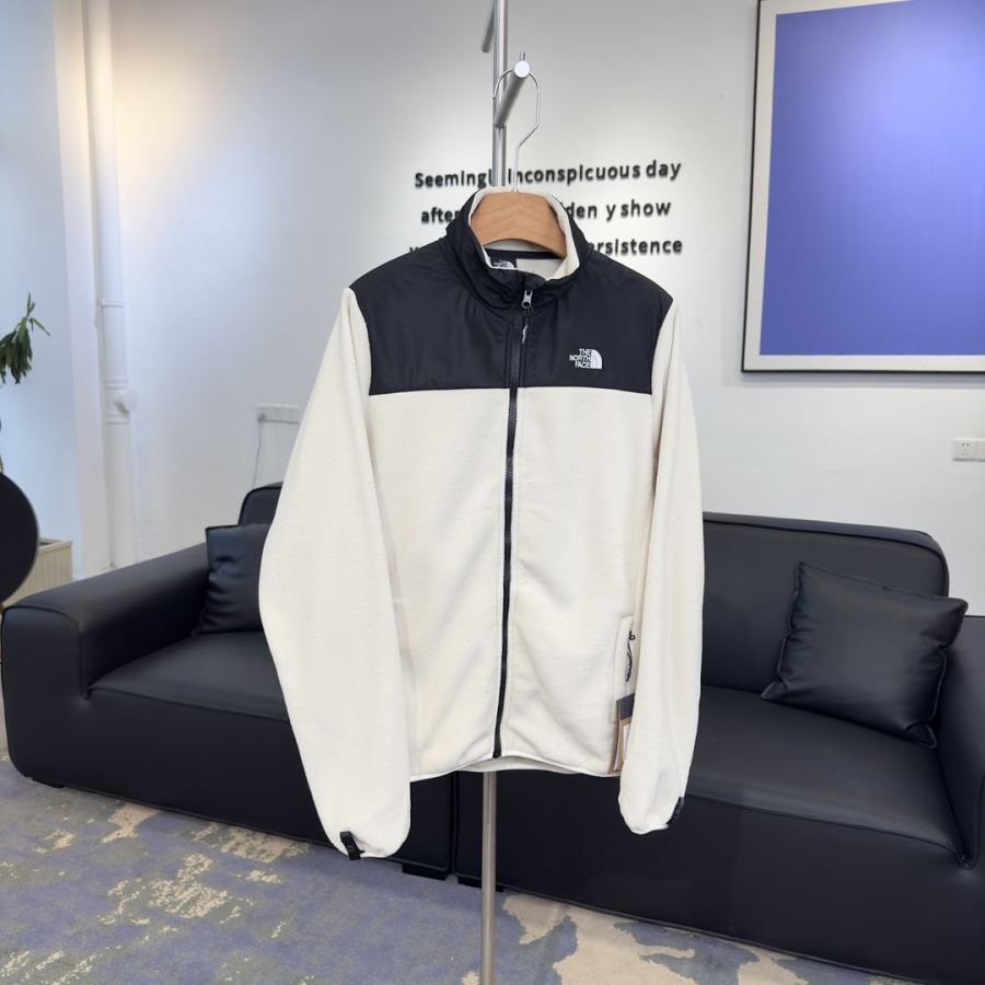 The North Face Down Jackets Polar Fleece Liner [Specially matched with 1990 Jackets] [Can be worn — Premium Replica — photo 2