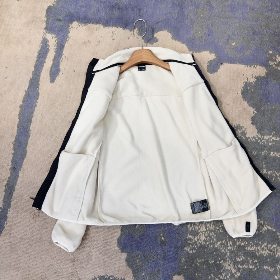 The North Face Down Jackets Polar Fleece Liner [Specially matched with 1990 Jackets] [Can be worn — Premium Replica — photo 5