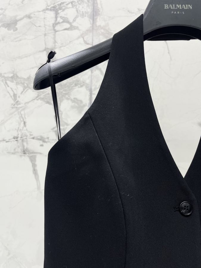 BALMAIN Women 𝗕𝗔𝗟𝗠𝗔𝗜* Balmain halter neck backless vest — 1:1 Replica For Sale — photo 3