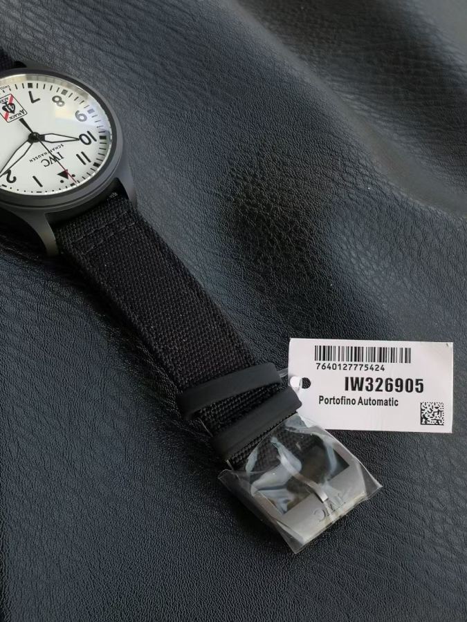 Relojes IWC XR IWC Serie IWC Reloj de Aviador Automático 41 Ases Negros — photo 7