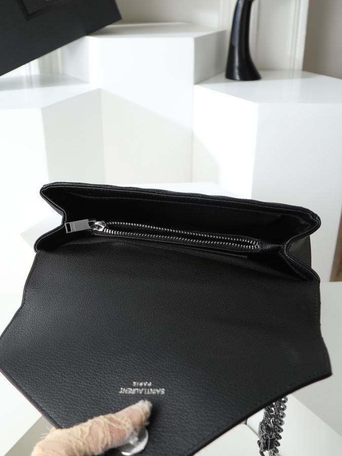 YSL bag Saint Laurent&SLP. V YSL Charmsize24*20*8.5cm 1607-1 — AAA Quality Replica — photo 5