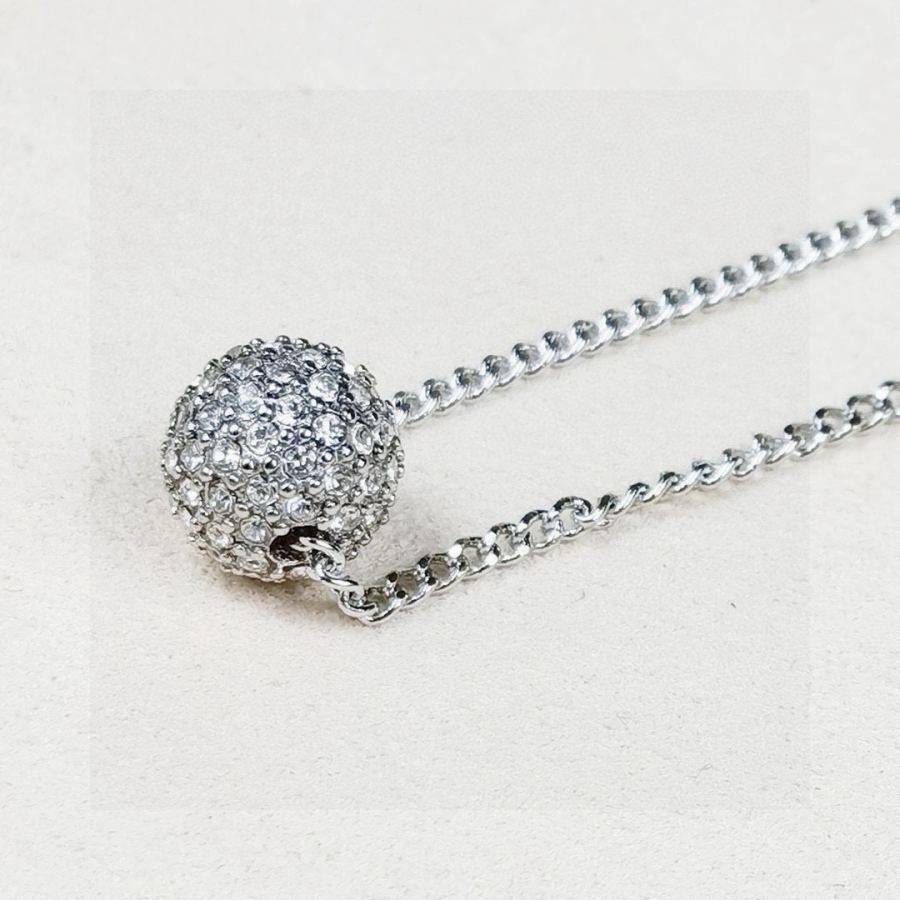 Givenchy Jewelry Wishing Ball Necklace, Swarovski Co-branded Clavicle Chain, 4 Ways to Wear, Platinum, — AAA Quality Replica — photo 6