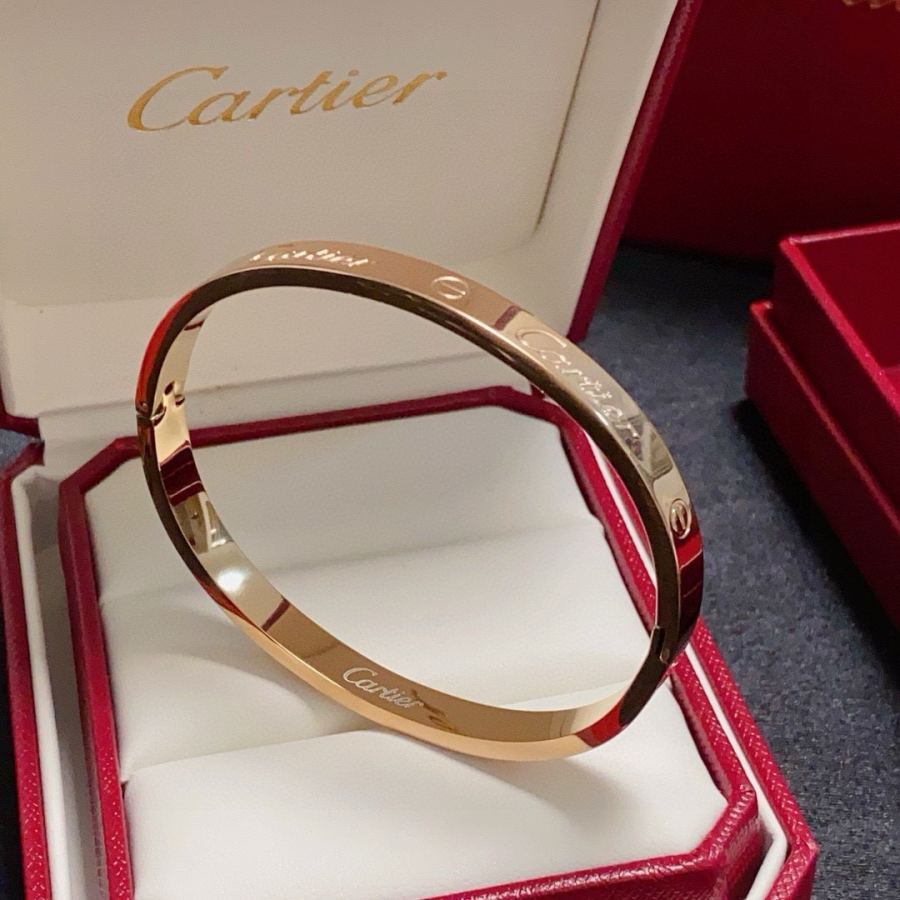 Cartier Jewelry Cartier 18k logo 360 — Premium Replica — photo 6