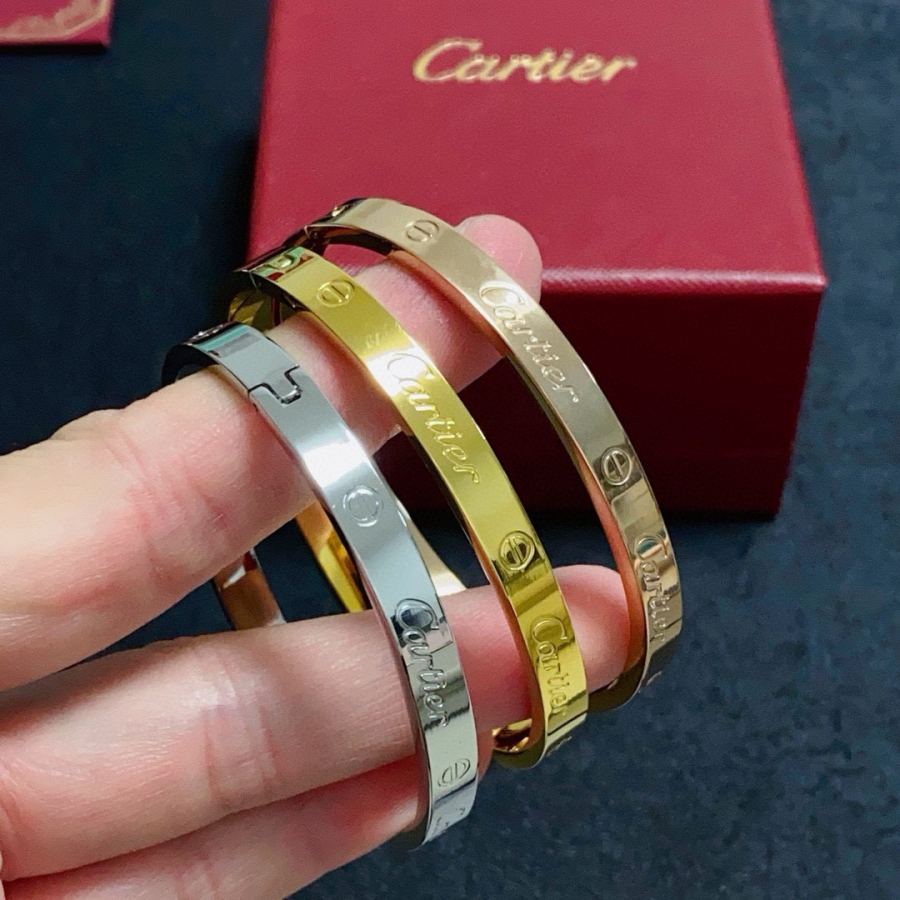 Cartier Jewelry Cartier 18k logo 360 — Premium Replica — photo 8