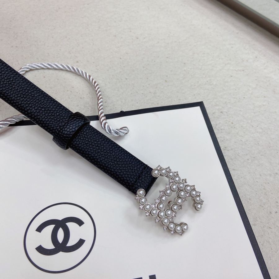 CHANEL belt Brass, pearls, rhinestones, and caviar pattern calfskin belts are exquisite and elegant, — Premium Replica — photo 2