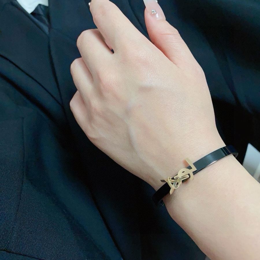Saint Laurent Jewelry New YSL 18Ｋ Yves Saint Laurent 1961 — Premium Replica