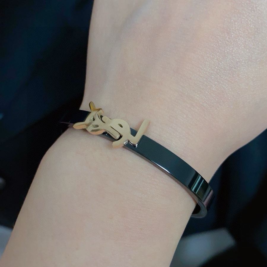 Saint Laurent Jewelry New YSL 18Ｋ Yves Saint Laurent 1961 — Premium Replica — photo 2