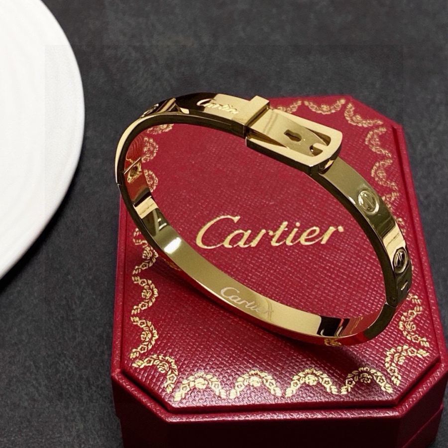 Cartier Jewelry Cartier 18k logo 360 — Premium Replica — photo 8