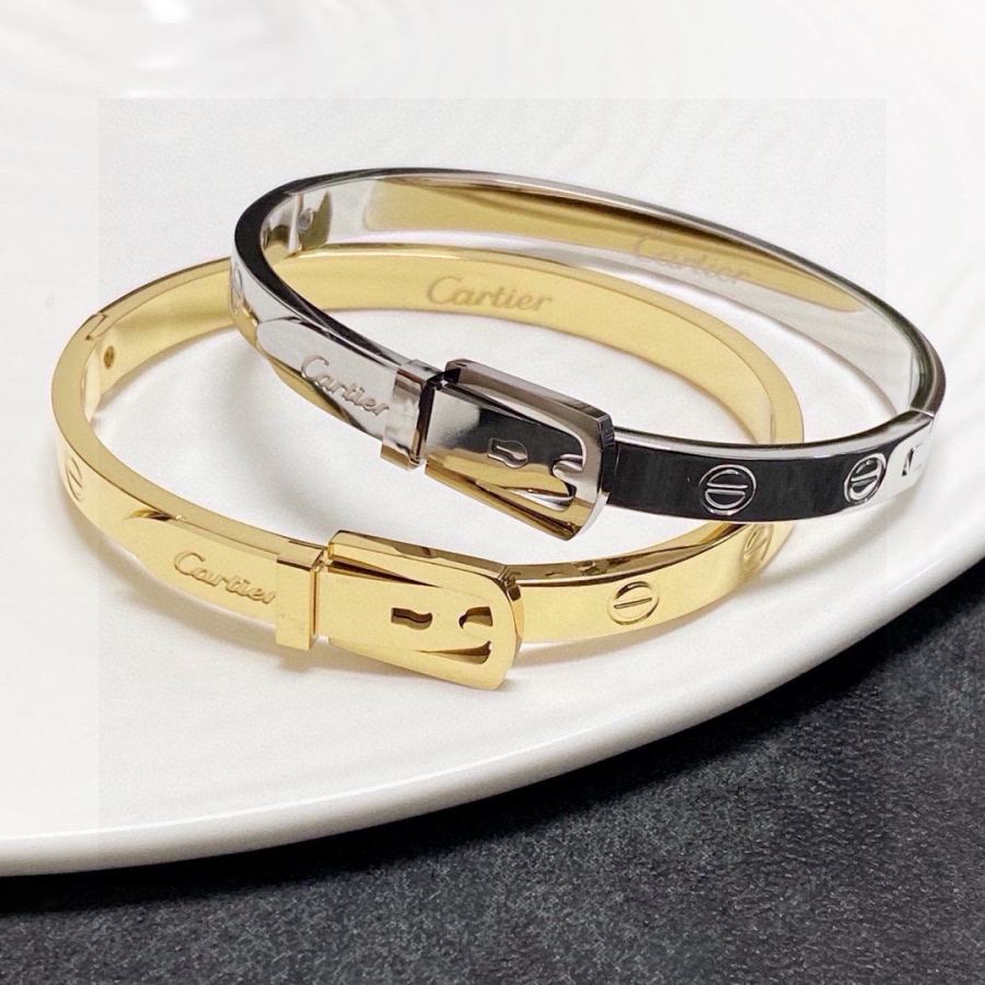 Cartier Jewelry Cartier 18k logo 360 — Premium Replica — photo 4