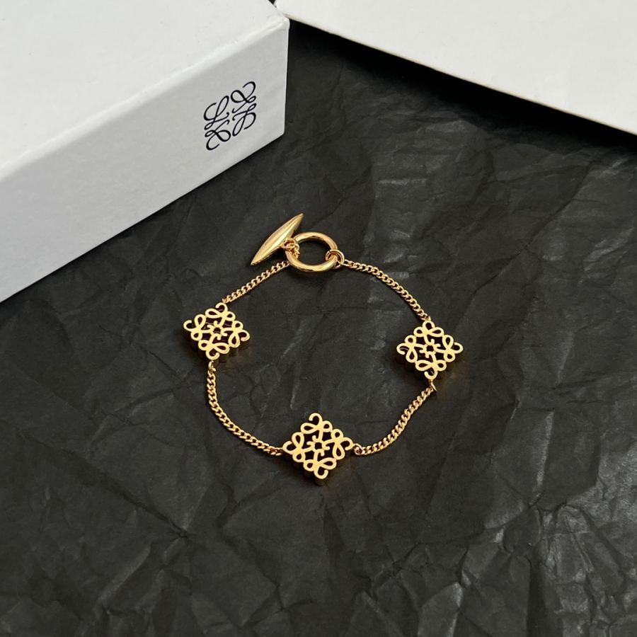Loewe Jewelry 20150 L0 EWE Loewe Anagram LOEWE ZP replica — photo 4