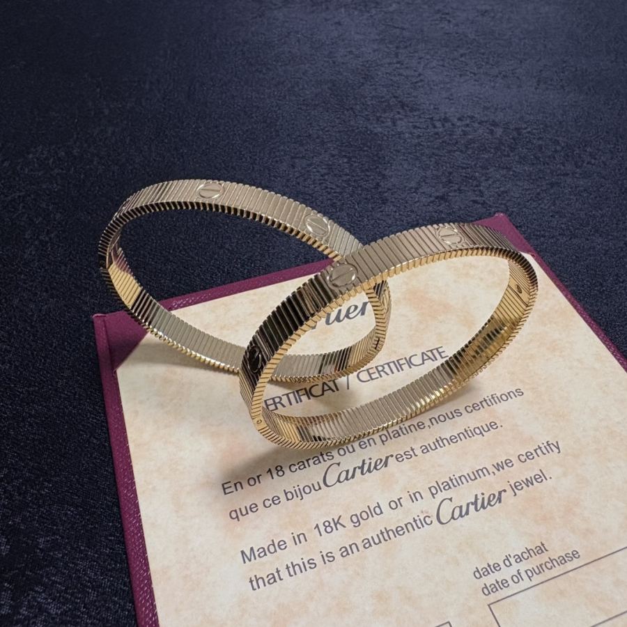 Cartier Jewelry New Cartier 18k logo 360 — 1:1 Replica For Sale — photo 3